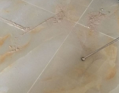 金牛瓷砖空鼓维修公司分享粘合剂选择不当在瓷砖铺贴过程中可能导致以下问题